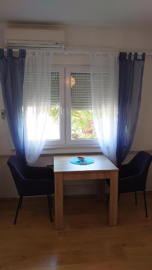 Apartments Tulipan - With Free Private Parking Garage Mostar Exterior photo